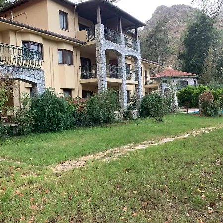 Alp Butik Apart Ve Restoran Appart hôtel *